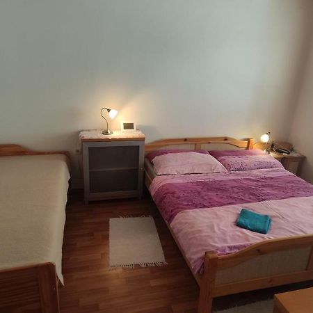 Privat Bea Apartment Podturen ภายนอก รูปภาพ